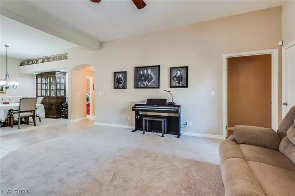 Las Vegas, NV 89131,5821 Revital CT