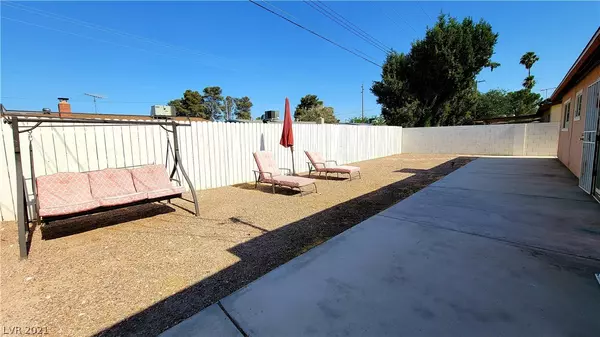 Las Vegas, NV 89108,2112 Jeanne DR