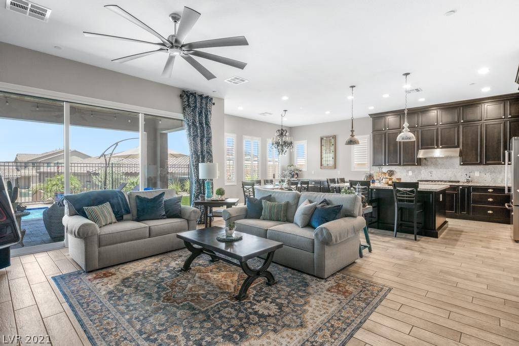Henderson, NV 89044,3160 Pavilio DR