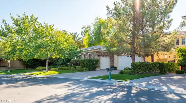 12091 WHITEHILLS ST, Las Vegas, NV 89141