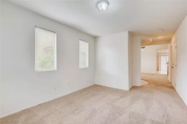 Las Vegas, NV 89148,5641 Woods Crossing ST