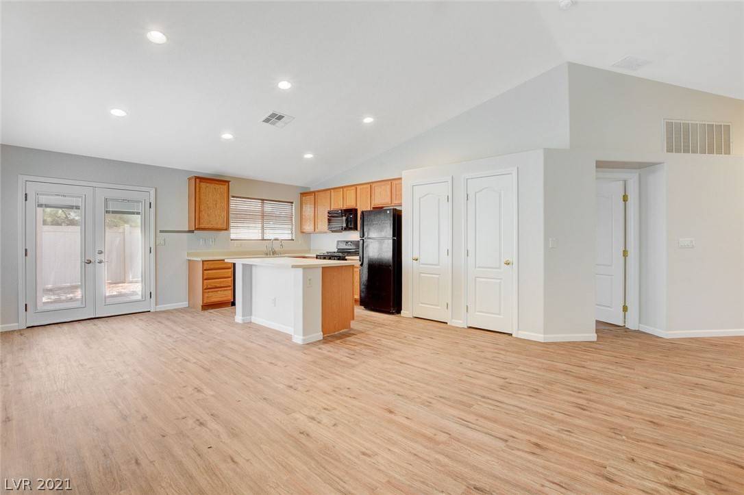North Las Vegas, NV 89084,6506 Bismark Hills ST