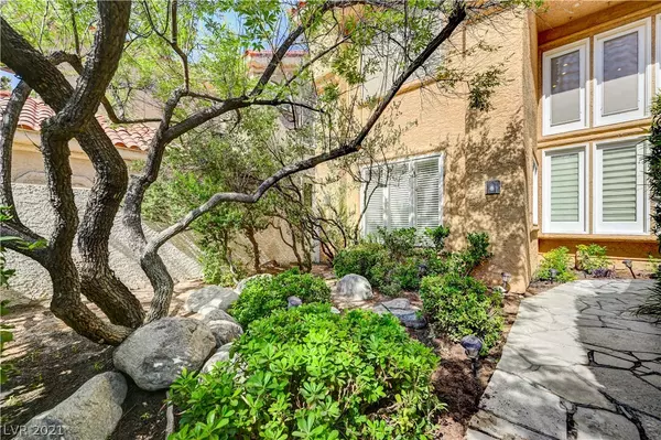 Las Vegas, NV 89113,8120 Castle Pines AVE