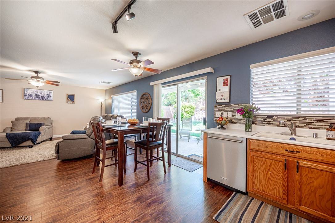 Las Vegas, NV 89130,5032 Glittering Star CT