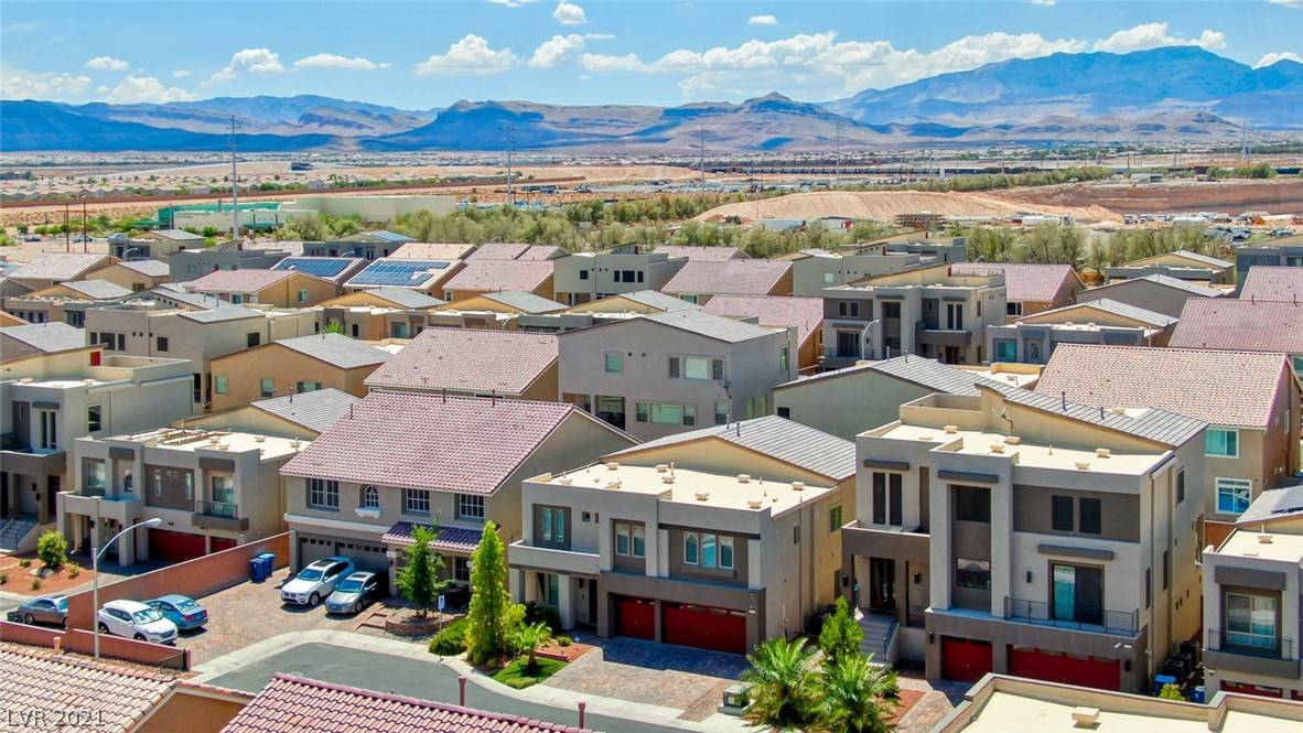 Las Vegas, NV 89141,9789 Golden Thread CT