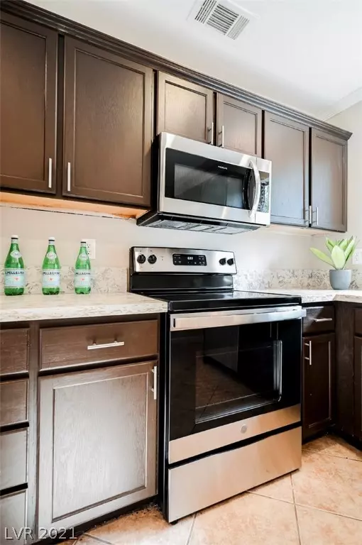 Las Vegas, NV 89121,4443 E Harmon AVE