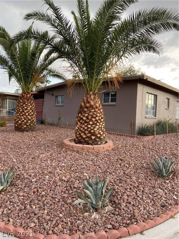 Las Vegas, NV 89107,5101 Iowa AVE