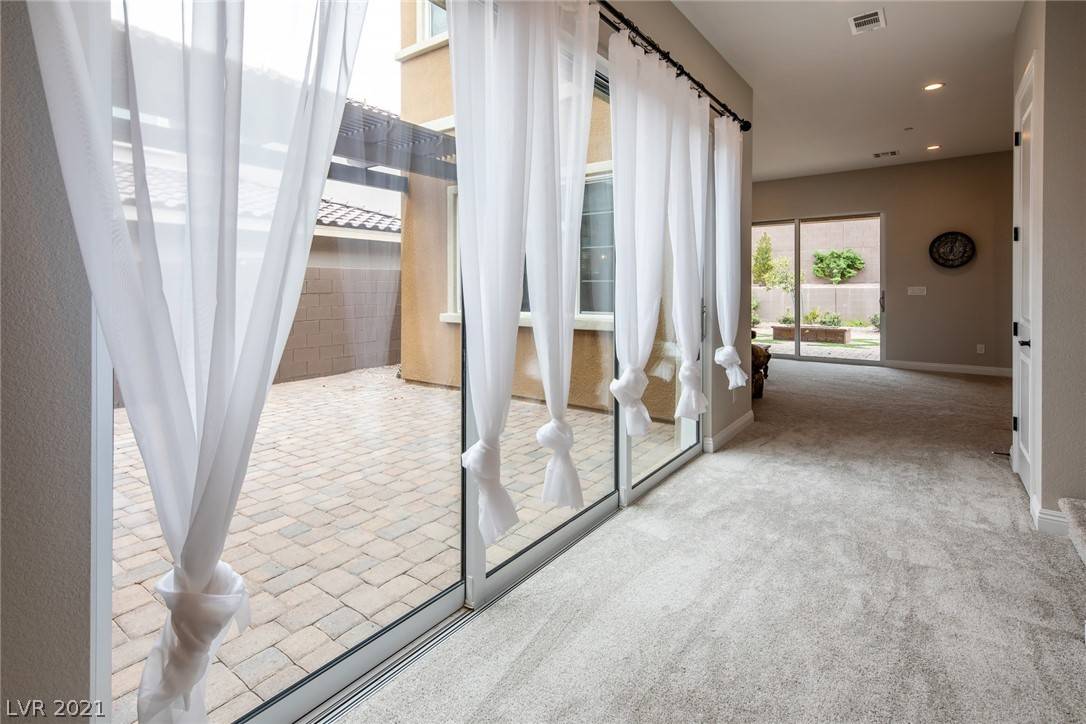 Henderson, NV 89044,2566 Speyburn AVE