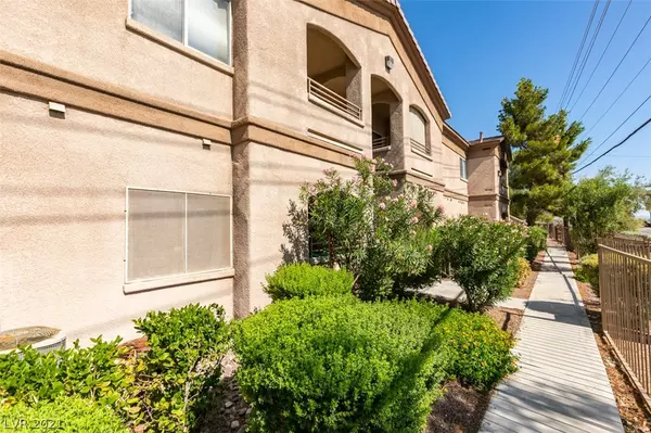 Las Vegas, NV 89122,5751 E Hacienda AVE #154