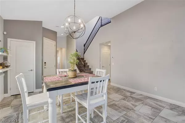 Las Vegas, NV 89166,10632 College Hill AVE