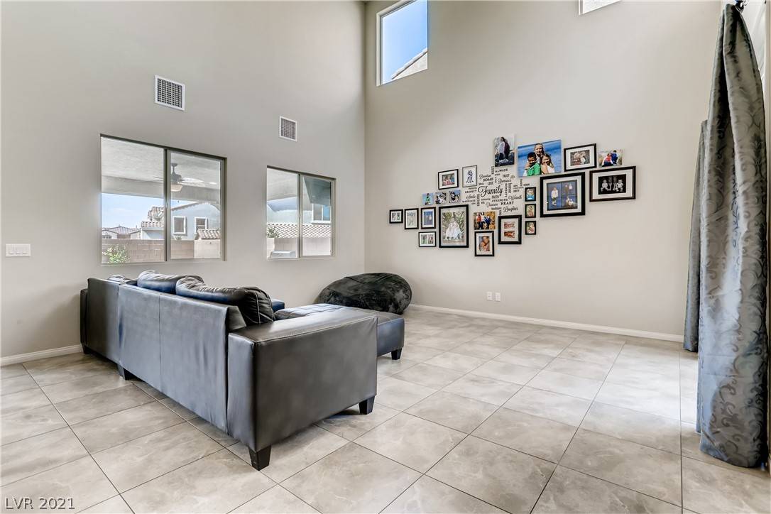 Henderson, NV 89044,3054 Echoed Rondel LN