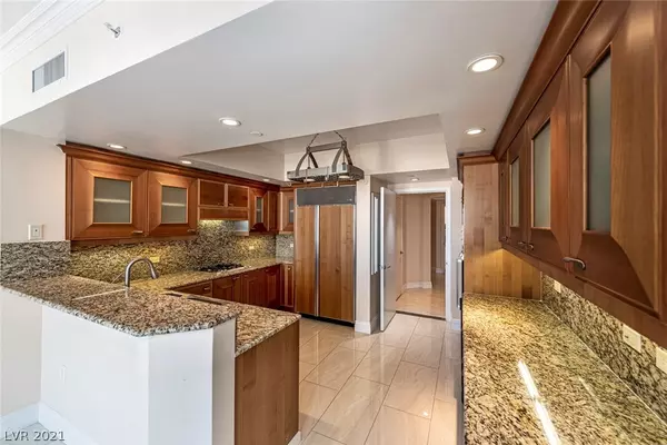 Las Vegas, NV 89109,2777 Paradise RD #603
