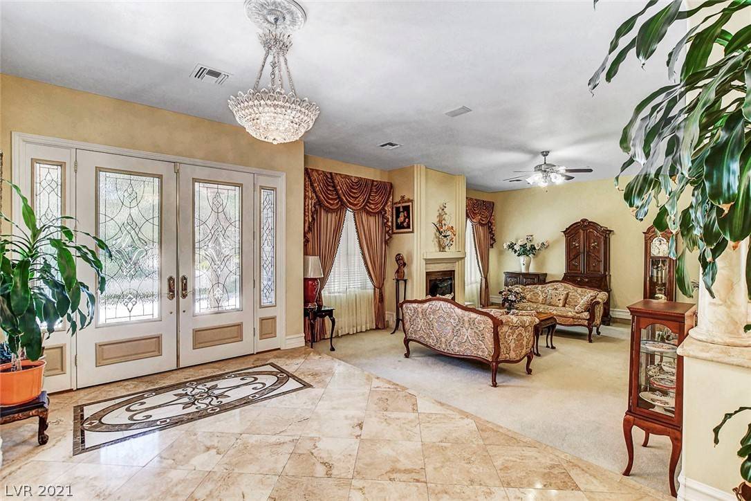 Las Vegas, NV 89107,2408 Rancho Bel Air DR