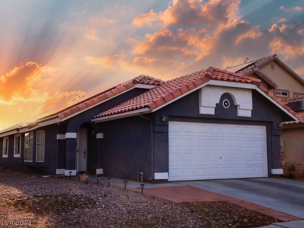 817 Marie Fenlon DR, Las Vegas, NV 89107