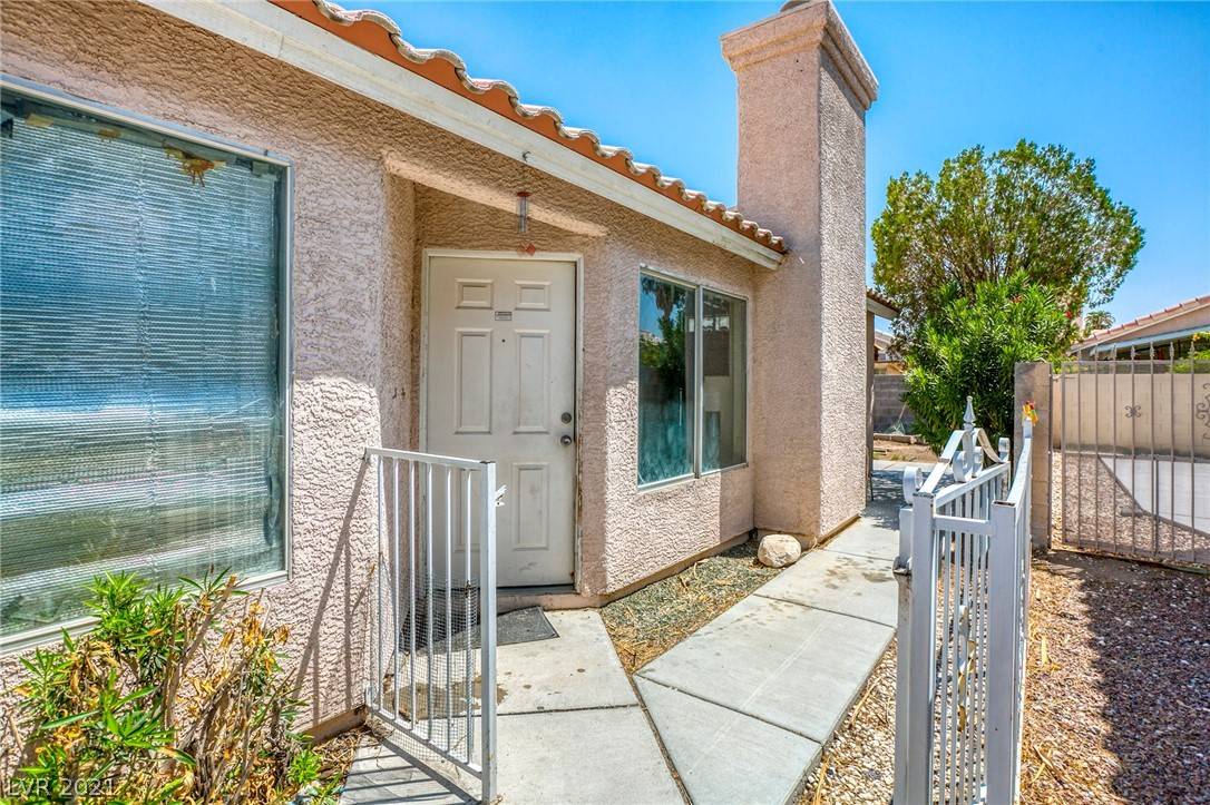 Las Vegas, NV 89142,5727 Ballinger DR