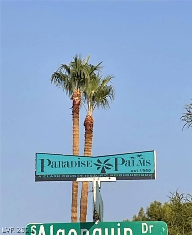 Las Vegas, NV 89169,1513 Commanche DR
