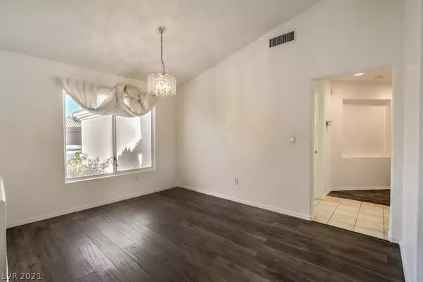 Las Vegas, NV 89134,9932 Heyfield DR