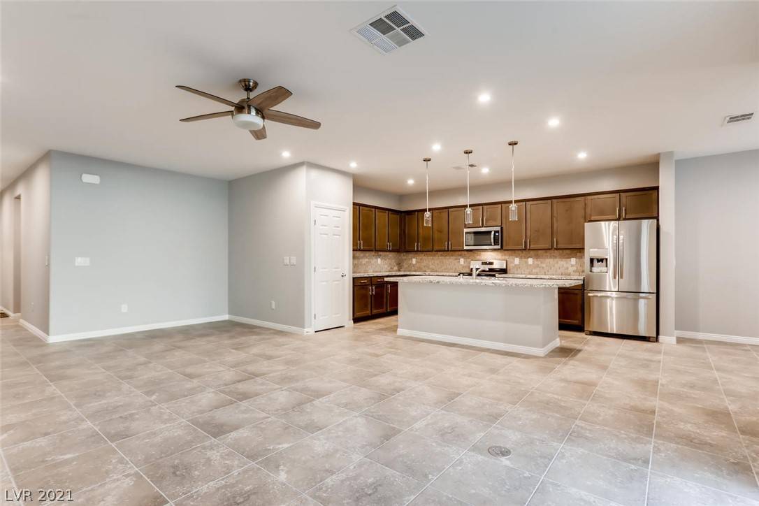 North Las Vegas, NV 89031,134 Red Sandstone AVE