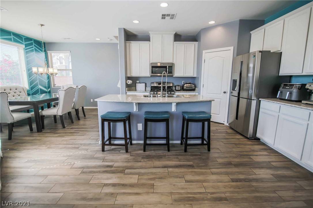 Las Vegas, NV 89122,6485 Kellyville DR