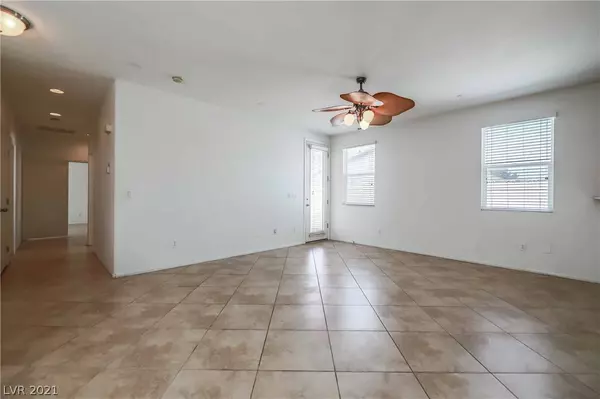 Las Vegas, NV 89130,6216 Trenton Parade AVE