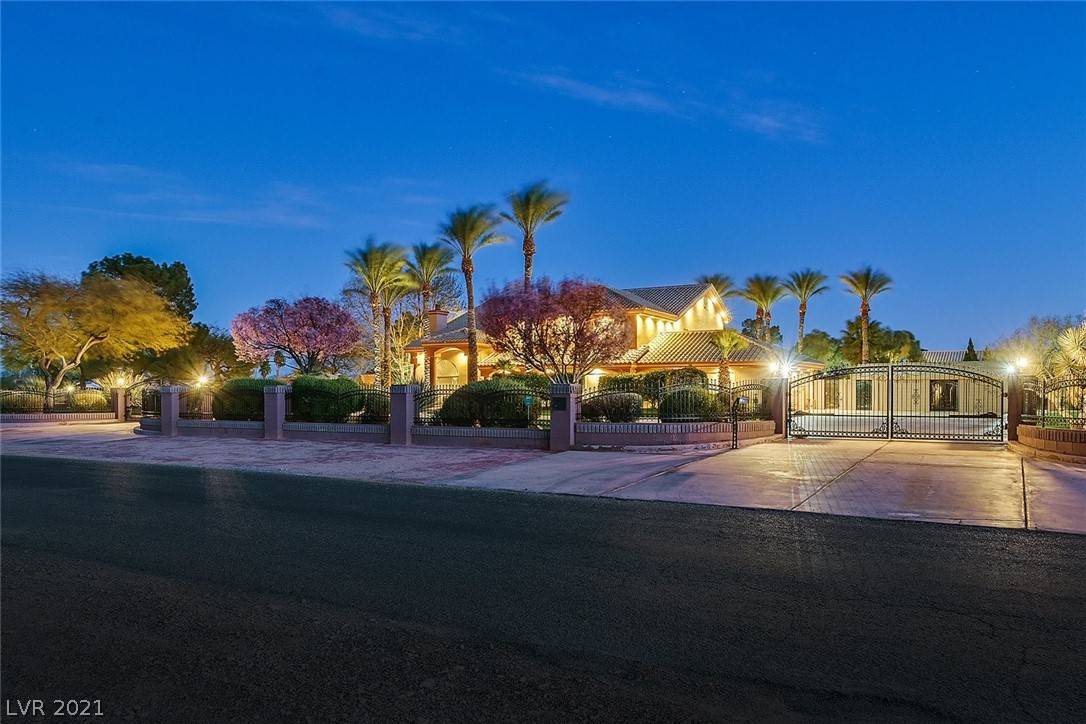 5780 W Oquendo RD, Las Vegas, NV 89118