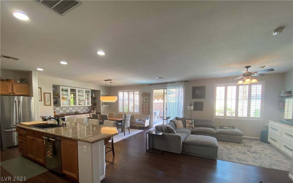 Las Vegas, NV 89113,7406 Hunting Lodge AVE