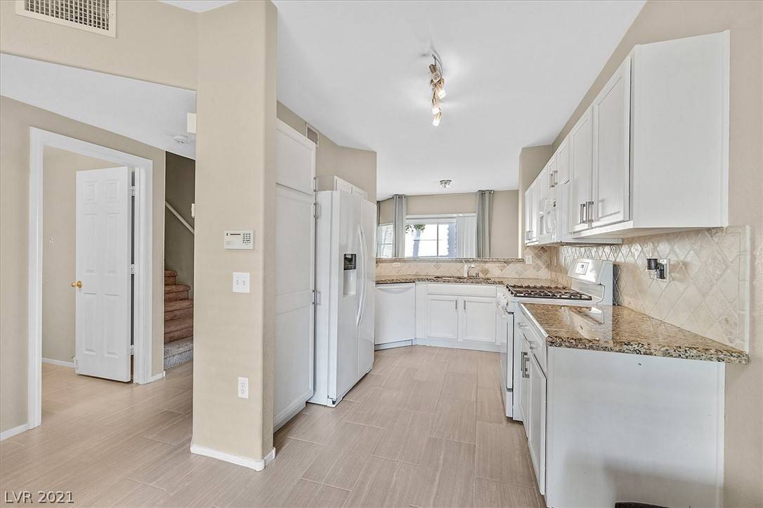Las Vegas, NV 89117,2100 Jade Creek ST #105