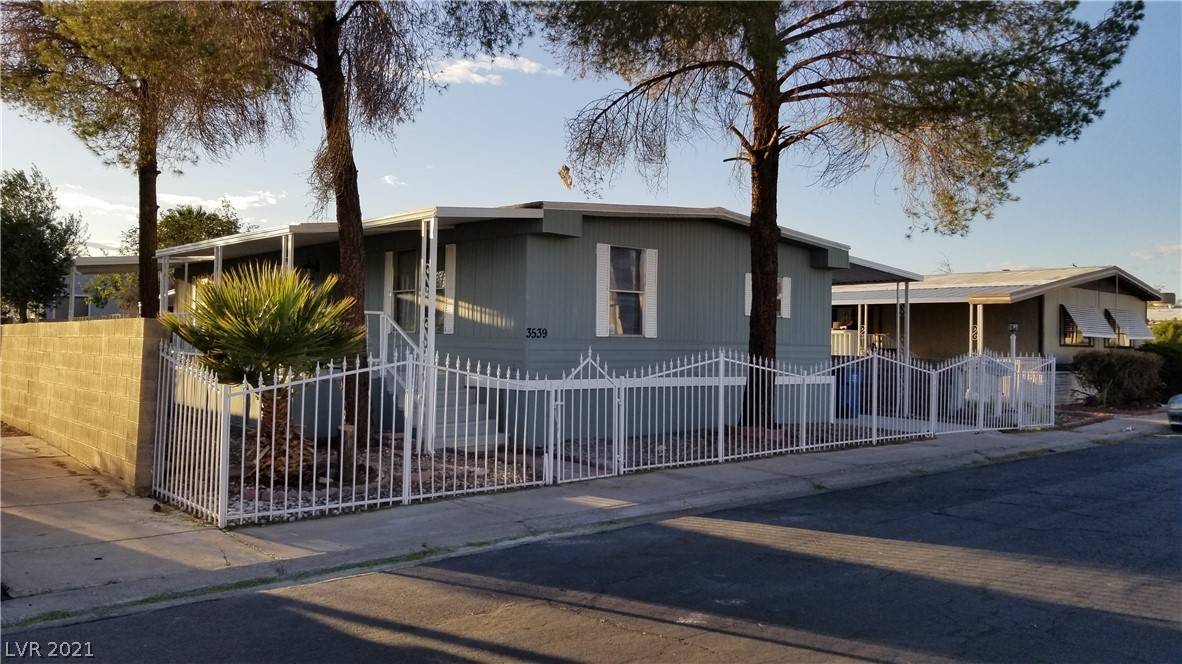 3539 Death Valley DR, Las Vegas, NV 89122