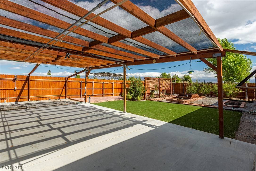 Pahrump, NV 89048,3230 W Prospector LN