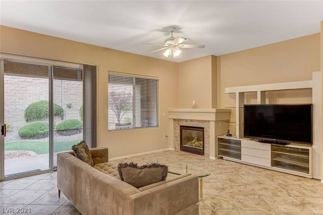 Las Vegas, NV 89134,2225 Hot Oak Ridge ST