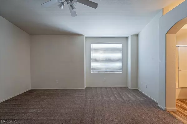 Las Vegas, NV 89128,933 Dusty Creek ST