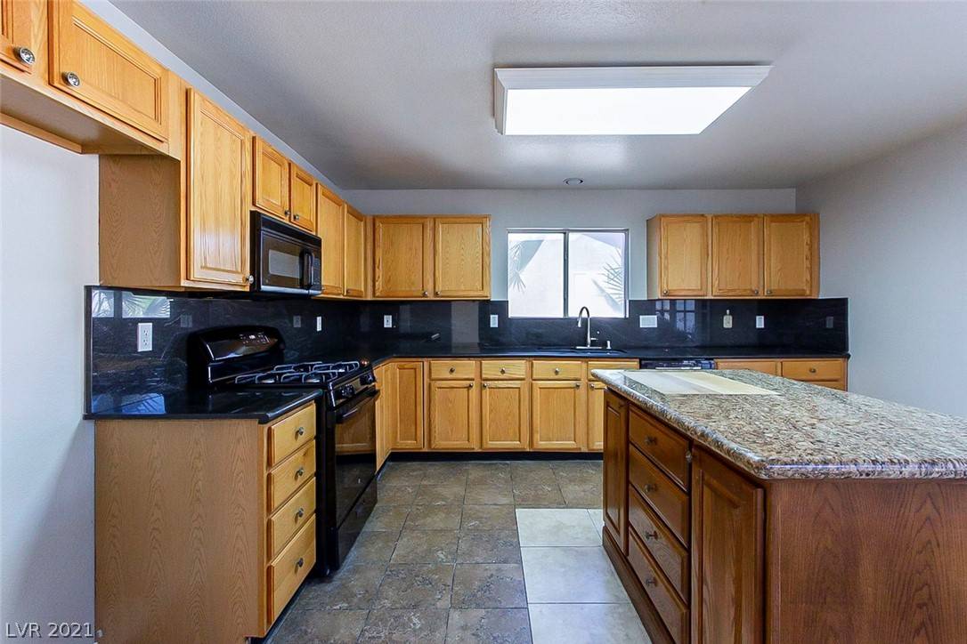 Las Vegas, NV 89130,6900 Beach Nest AVE