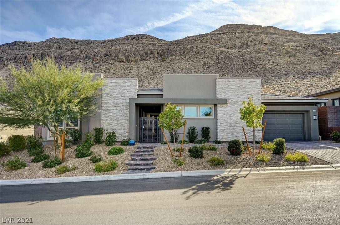 10081 Copper Edge RD, Las Vegas, NV 89148