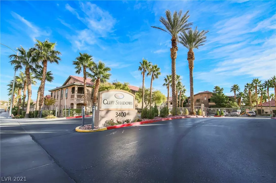Las Vegas, NV 89129,3545 Cactus Shadow ST #202