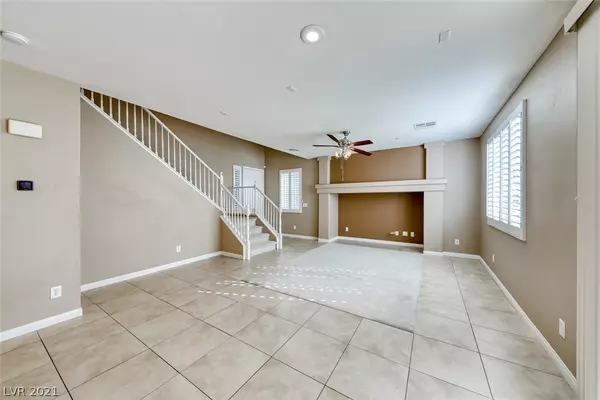 Las Vegas, NV 89178,9337 Falls Peak AVE