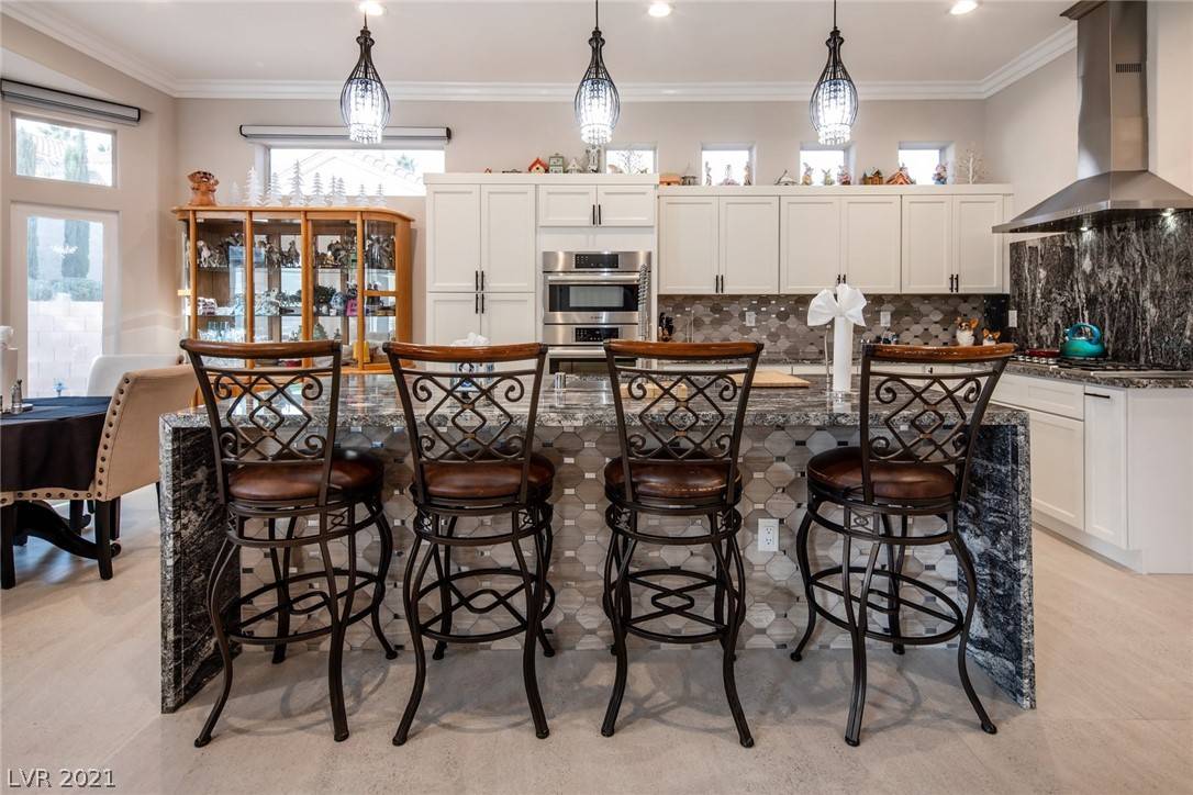 Las Vegas, NV 89134,10701 Blackburn CT
