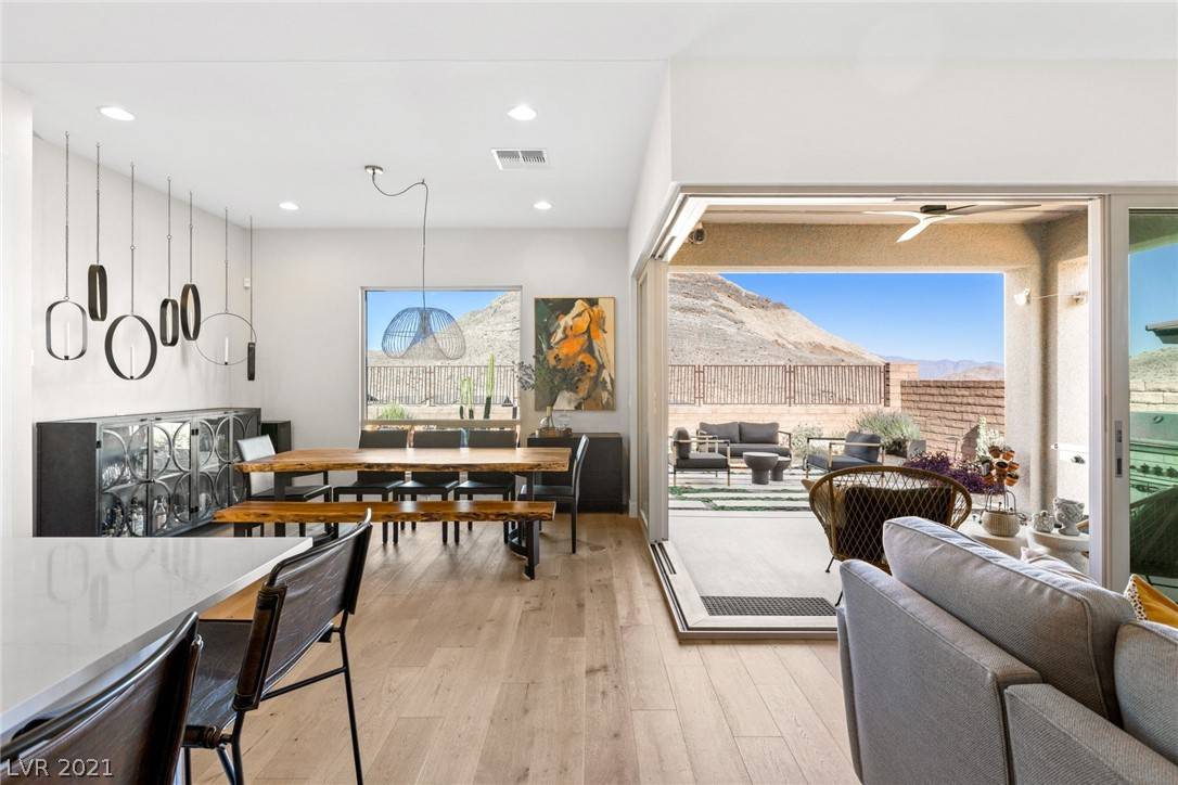 Las Vegas, NV 89138,11140 RED YUCCA DR