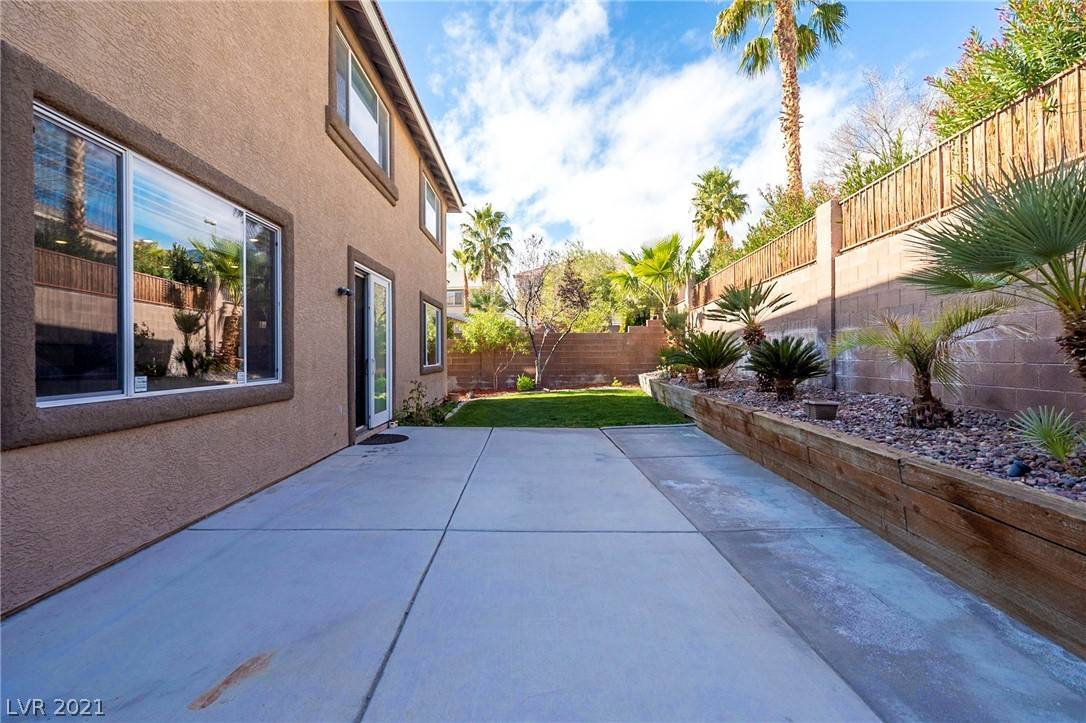 Las Vegas, NV 89135,11050 Bowen CT