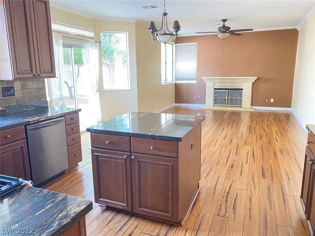 Las Vegas, NV 89134,2252 Pine Forest CT