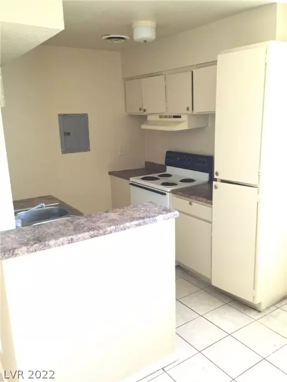 Las Vegas, NV 89101,2508 E Mesquite AVE