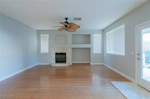 Las Vegas, NV 89141,5854 Lazy Days CT