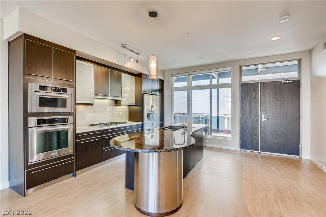 8925 W Flamingo RD #203, Las Vegas, NV 89147