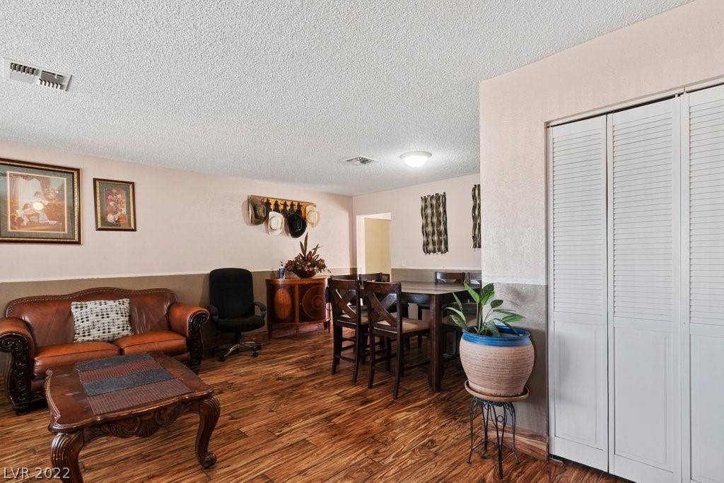 Las Vegas, NV 89115,2933 Gemini CIR