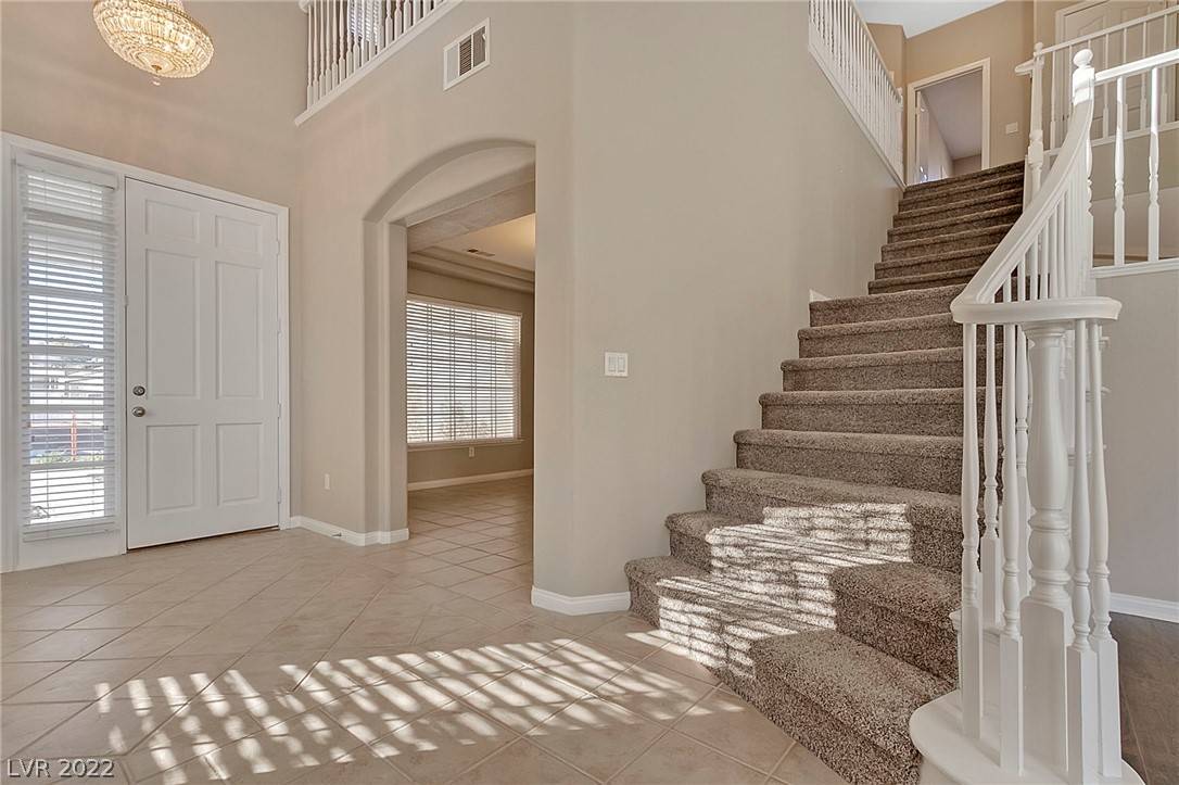 Las Vegas, NV 89110,462 Mountain Estates DR