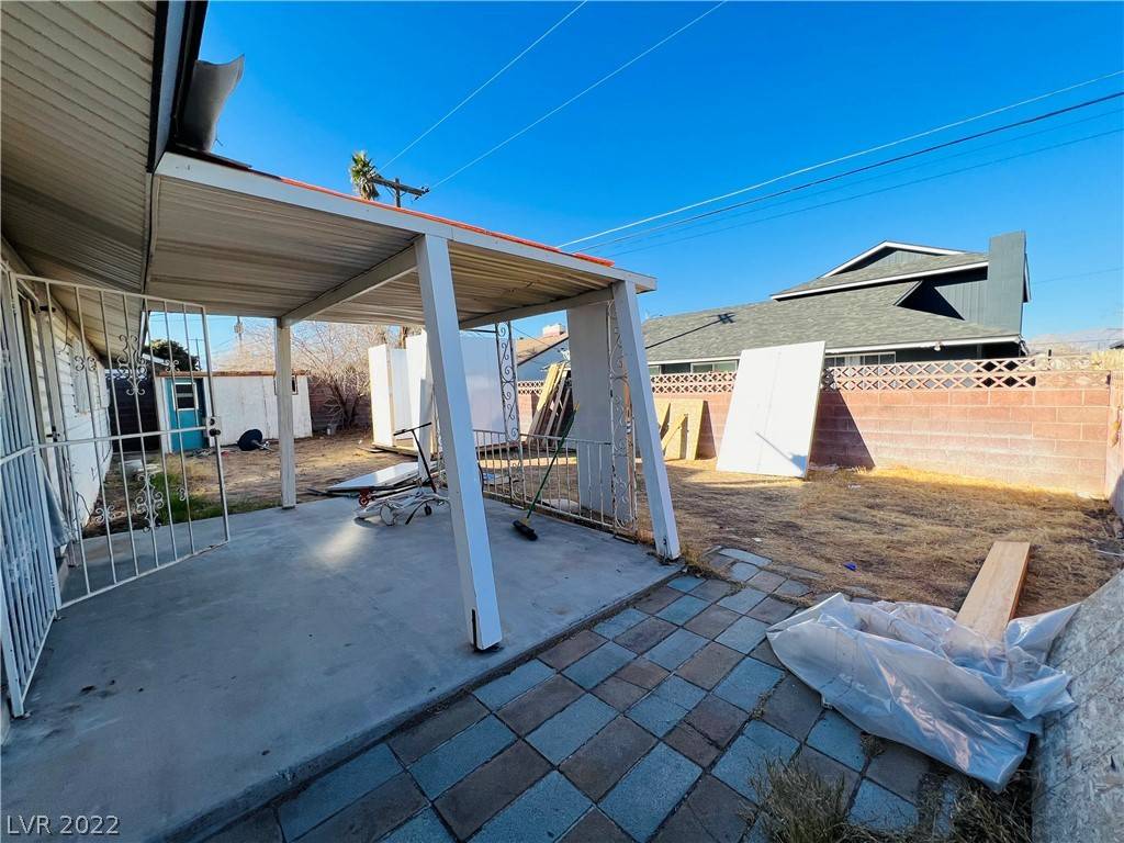 Las Vegas, NV 89107,4220 Fortune AVE