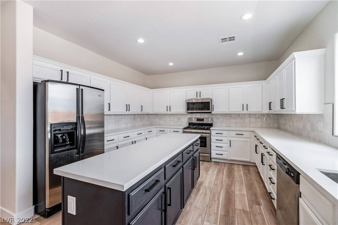 North Las Vegas, NV 89031,5238 Reed Station ST