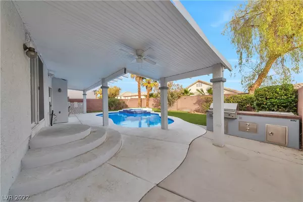 Las Vegas, NV 89139,7944 Avalon Mist ST