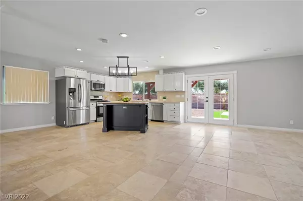 Las Vegas, NV 89120,3771 Lyle LN