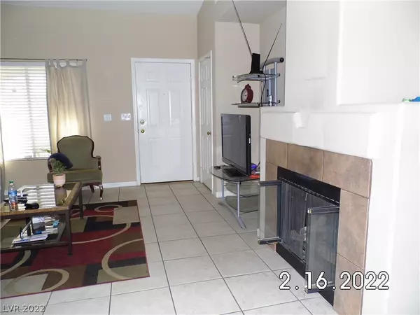 Las Vegas, NV 89144,1537 Iron Springs DR