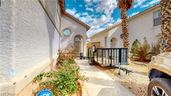 1930 Turtlerock ST, Las Vegas, NV 89142
